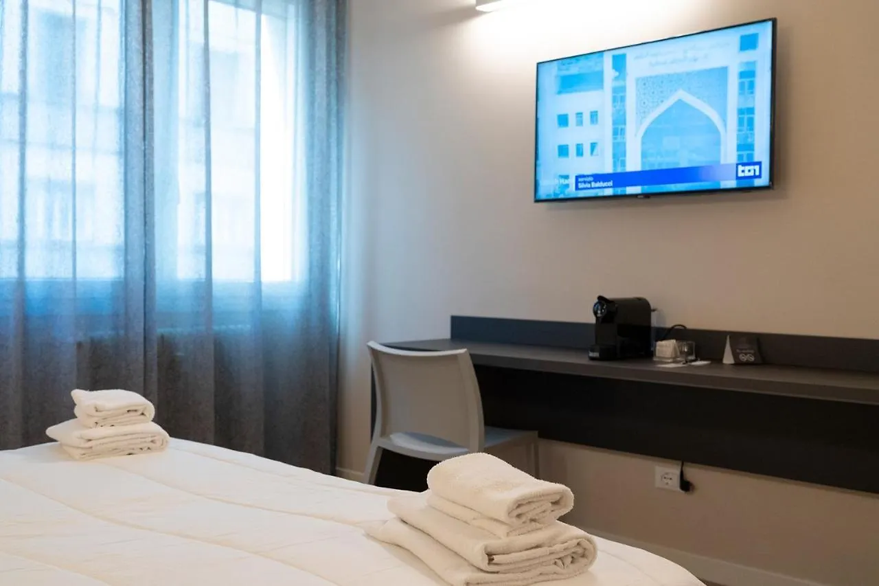 Pensión Astoria Comfort Rooms Bolonia