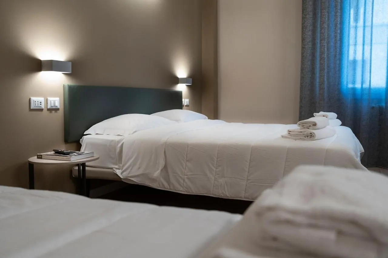 Astoria Comfort Rooms 볼로냐 0*,  이탈리아