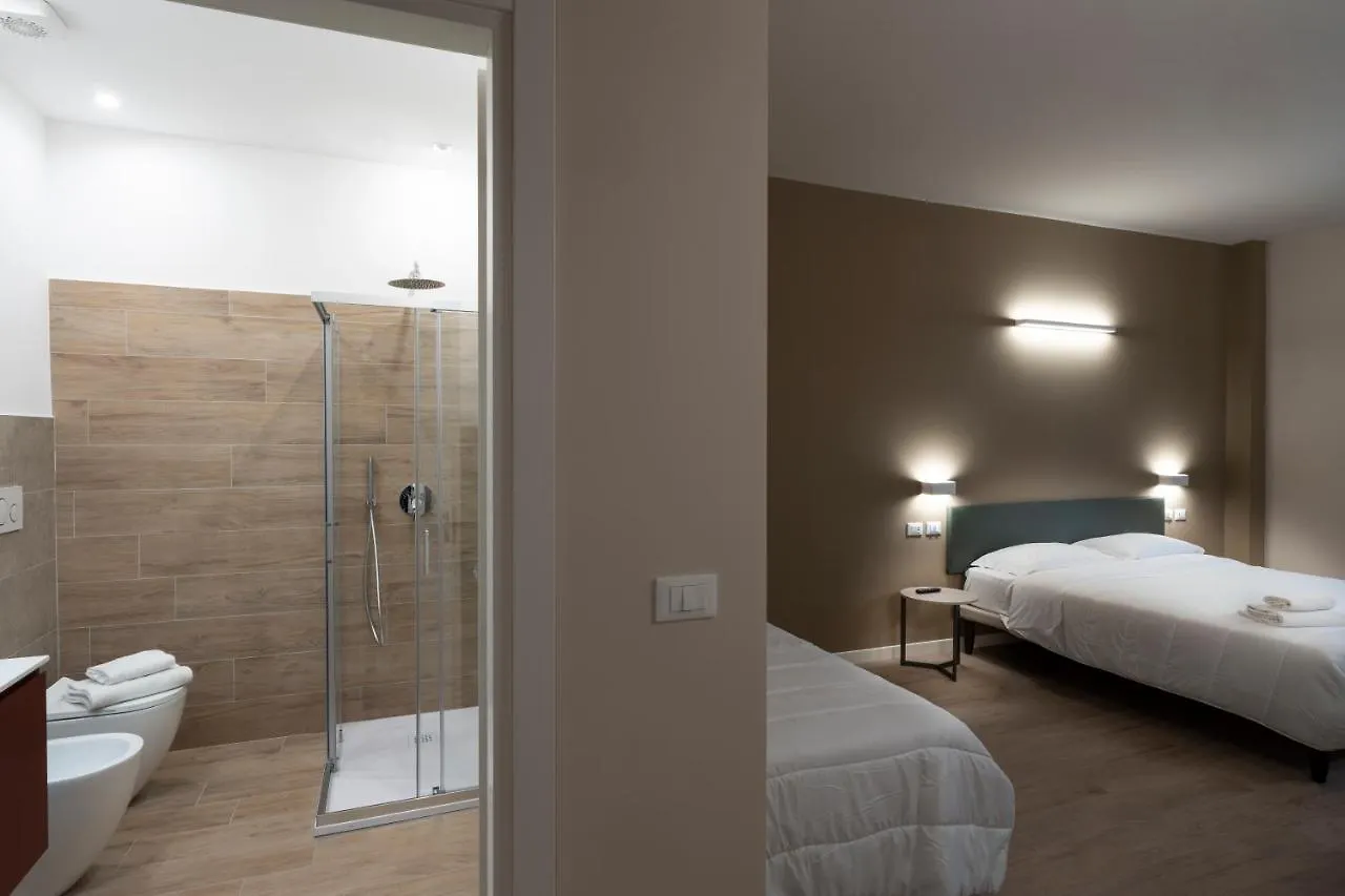 Astoria Comfort Rooms 볼로냐
