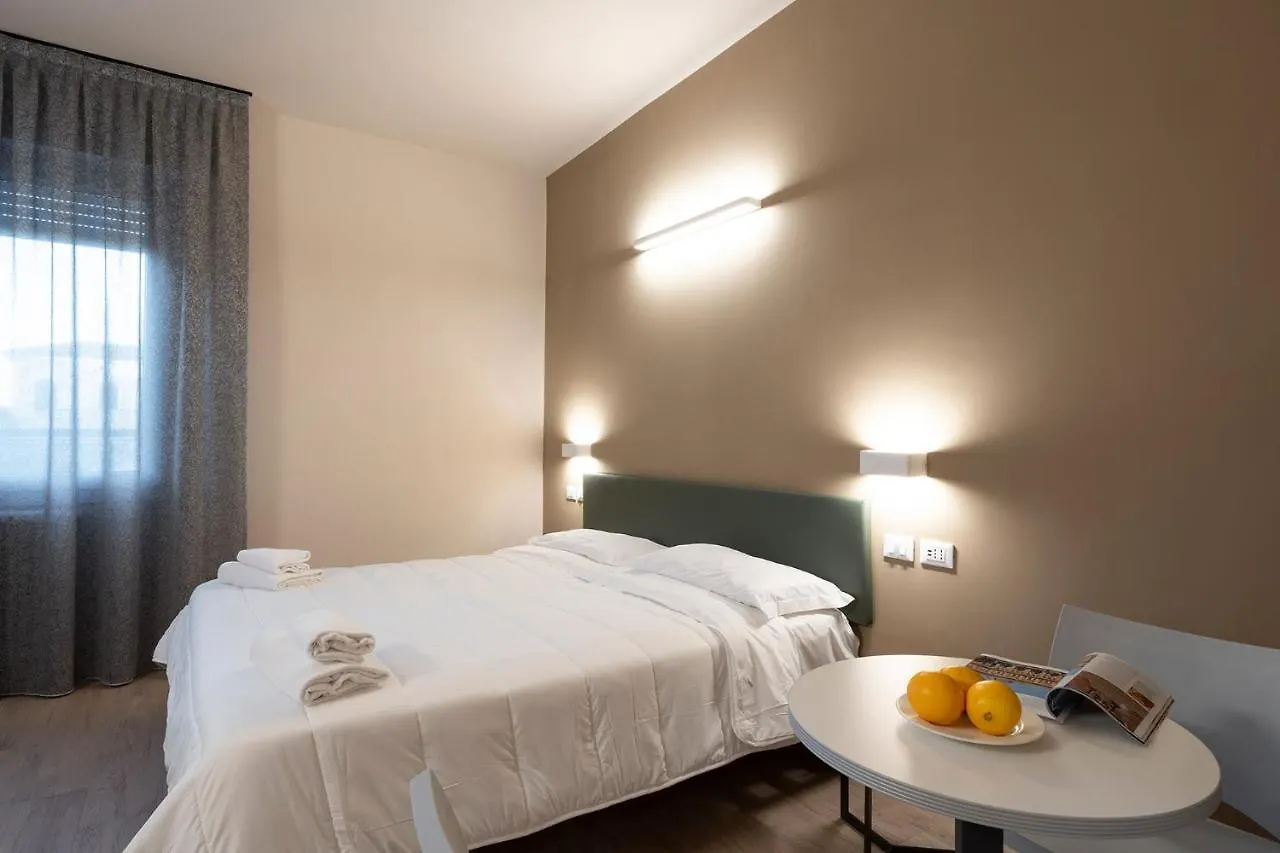 Astoria Comfort Rooms 볼로냐 0*,
